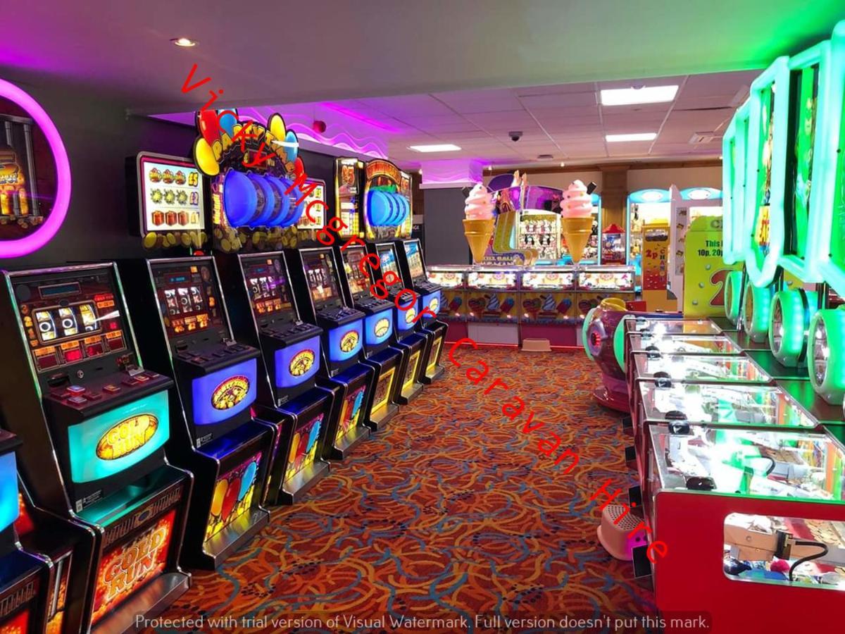 Haggerston Castle Tower Lawn Hire Hotel Berwick Upon Tweed Eksteriør billede